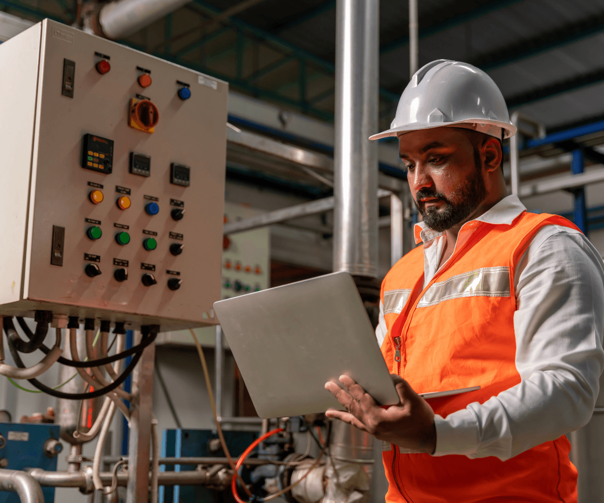 manufacturing-maintenance-featured (600 x 500 px) (1)