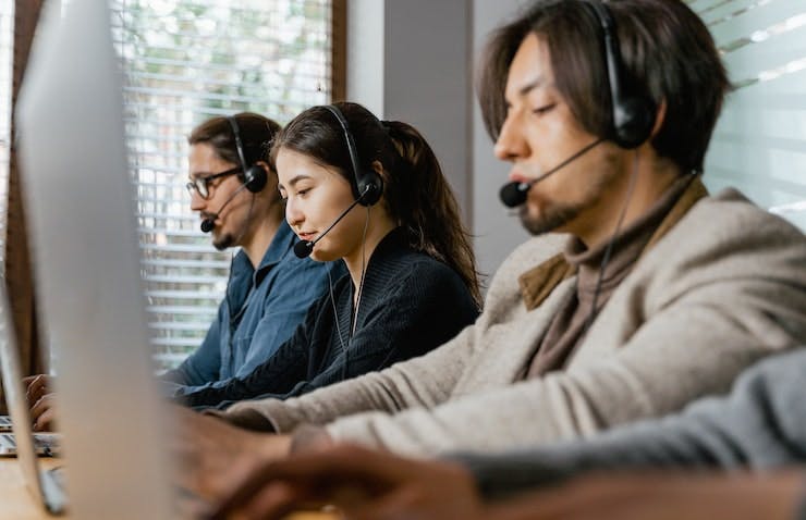 Coursera Customer service training video - Customer Service Fundamentals