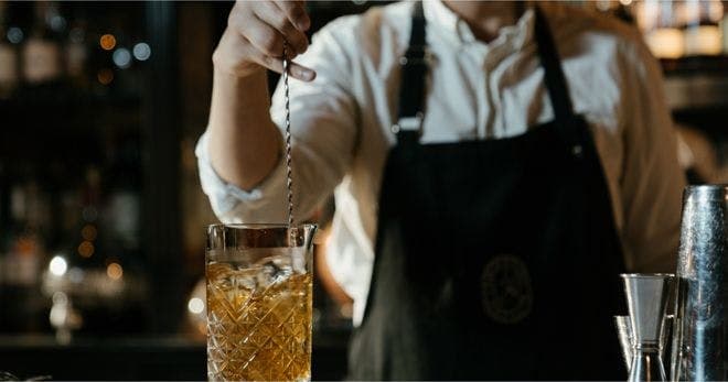alcohol-training-for-servers image 1