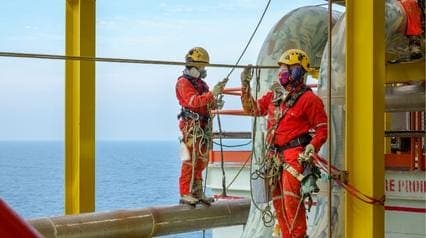 construction workers checking their height access equipment