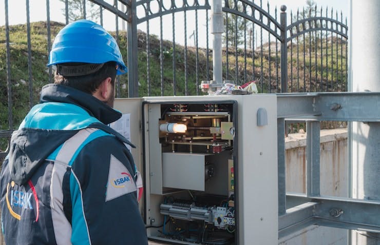 Safetyhub Electrical PPE Free Online Training Course - Electrical Safety
