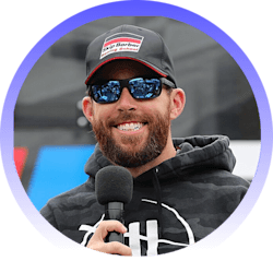NASCAR 2025: Daytona Section 4 Group 1 Cards 526 Spotlight 1 Icon 1