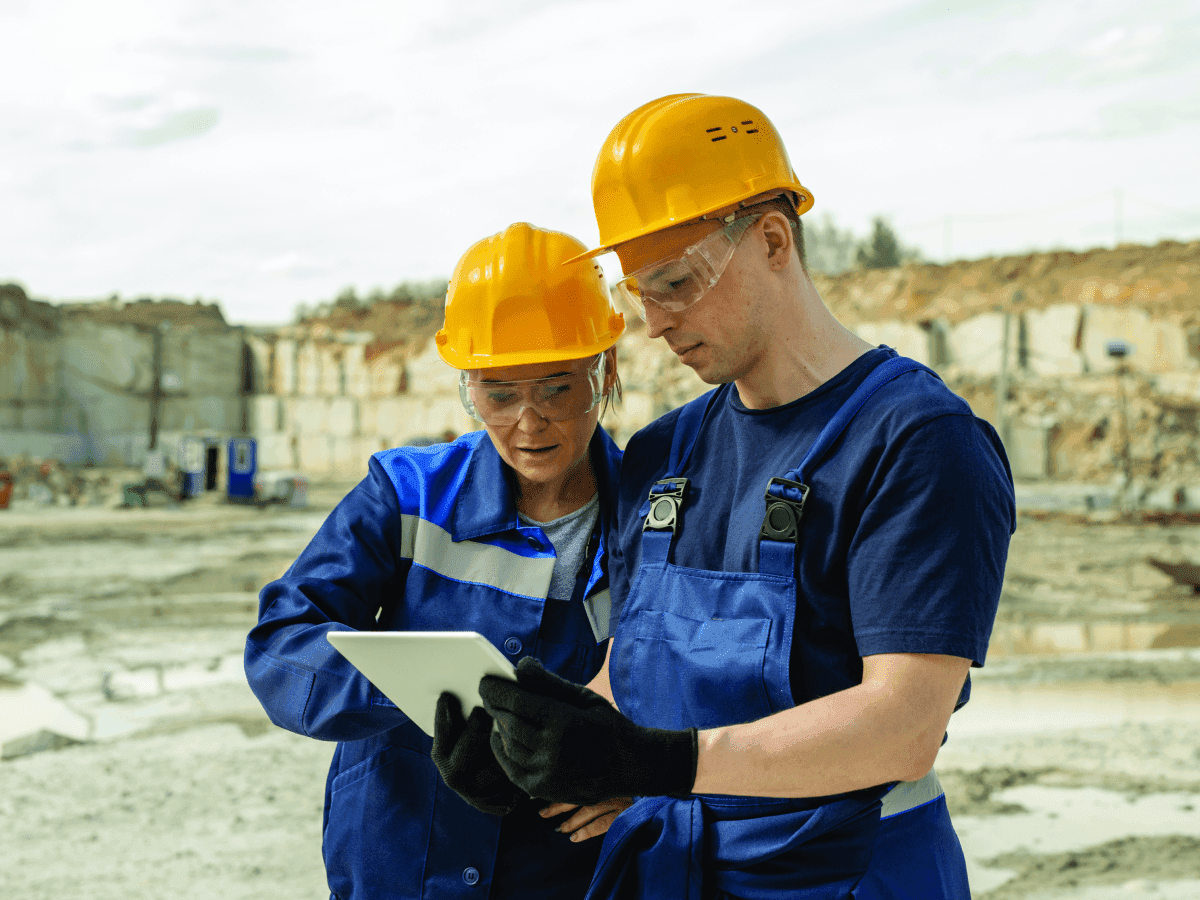 Construction workers using mitti for total worker health
