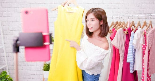Retail selling tips and techniques - Offer upselling
