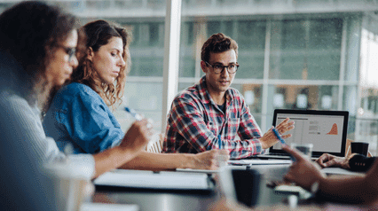 business meeting applying dmaic methods